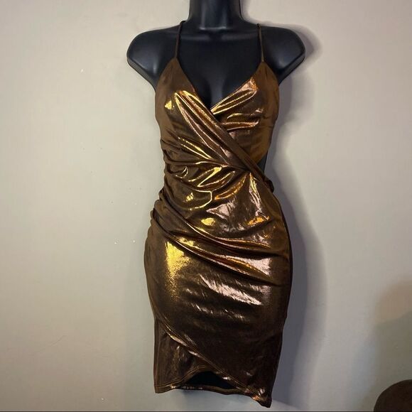 𝅺Sexy Bronze V Neck Sleeveless Body Con Scrunched Side Mini Dress metallic - Picture 3 of 10